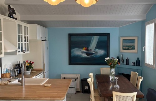 Barbatre Casa | La voile Bleue the waterfront stopover