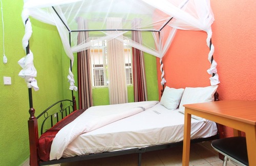 Musanze Hotel | La Voisina Hotel
