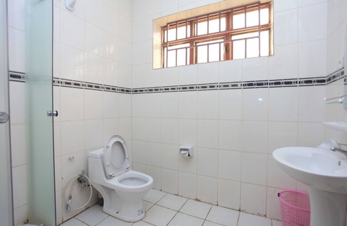 Musanze Hotel | La Voisina Hotel