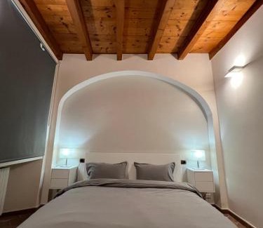 Malgrate Apartamento | LA VOLTA - ANTESITUM - historic, on the lake