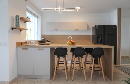 Perinet Apartamento | La Vue du Phare, Vue Mer Incroyable et Acces Privée Crique