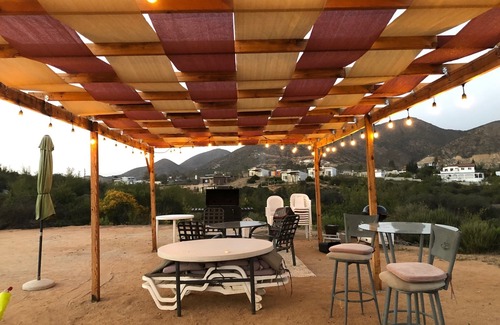 San Antonio de las Minas Casa | Bungalow Labios Tintos, Valle de Guadalupe, BC, México