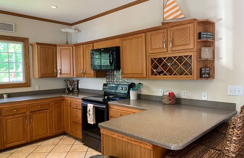 Henrico Casa | LABOR DAY SPECIAL- 3 Living spaces w/3 full Kitchens & a sandy beach
