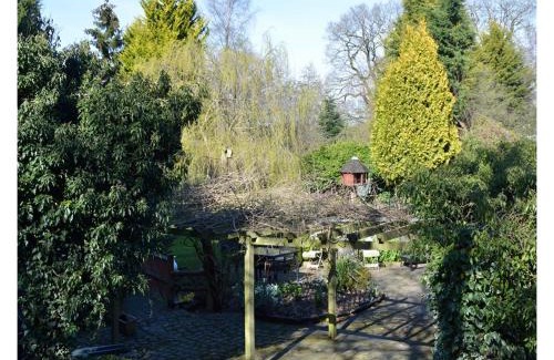 Knutsford Casa | Laburnum Cottage Guest House