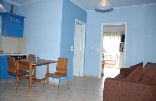 Vigklafia Apartamento | Laconian Collection 'Applause Blue' Apartment