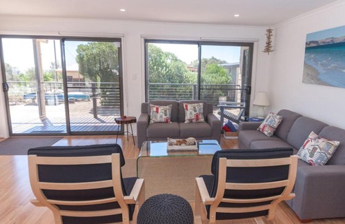Normanville Casa | Lady Bay Getaway - 12 Lady Bay, Normanville