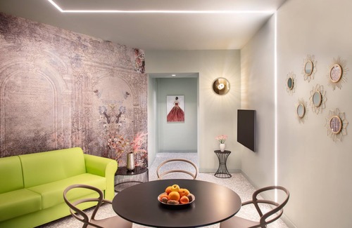 Naples City Centre Apartamento | Lady Rose Privilege Suite