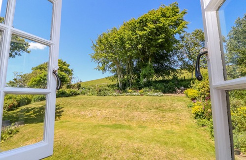 Newport Cabaña | Ladylands Cottage