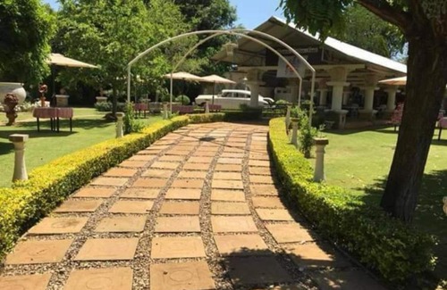 Potchefstroom Casa | LaFleur Guesthouse and Garden Venue