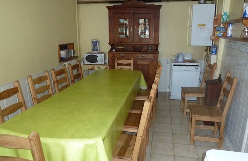 Poligny Casa | Laforest cottage: casa adosada en casa de campo reformada