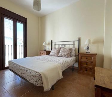 Villanueva de Tapia Casa | LaFrenchTouch - Relájate y desconecta al pueblo