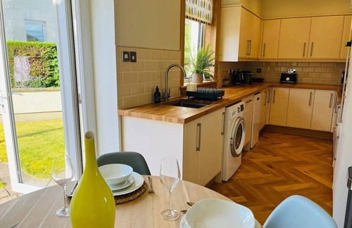 Fort William Casa | Laggan House in the village of Inverlochy near Fort William