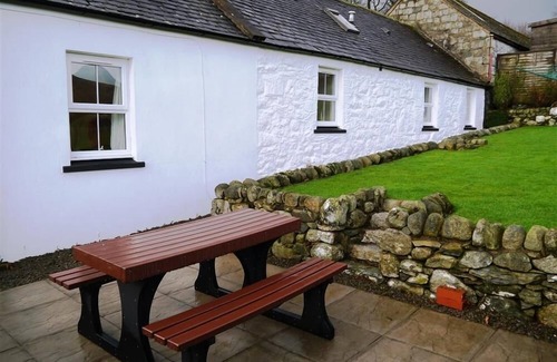 Castle Douglas Cabaña | Laghead Steading Cottage - una cabaña con capacidad para 4 personas en 2 habitaciones