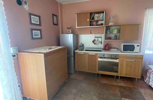 Mercallo Apartamento | Lago maggiore country studio, posizione strategica per esplorare laghi e Milano