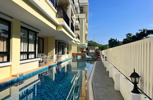 Nai Harn Apartamento | Lago