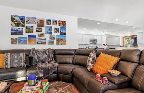 Donnelly Casa | Lago Vista in Donnelly: Spacious Retreat on Lake Cascade | 4 Miles to Tamarack | Room for Toys