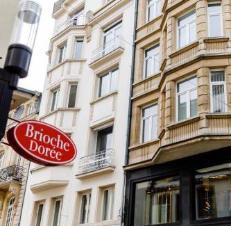 Ville Haute Apartamento | Lago Welcome Place d'Armes II