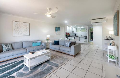 Hamilton Island Apartamento | Lagoon Beachfront Lodge 005 on Hamilton Island by HamoRent