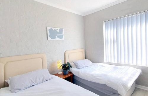 Aston Bay Apartamento | Lagoon & Ocean View Retreat