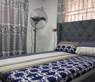 Somolu Apartamento | Lagos 1-Bed Apt Sleeps 2 with AirCon & Parking
