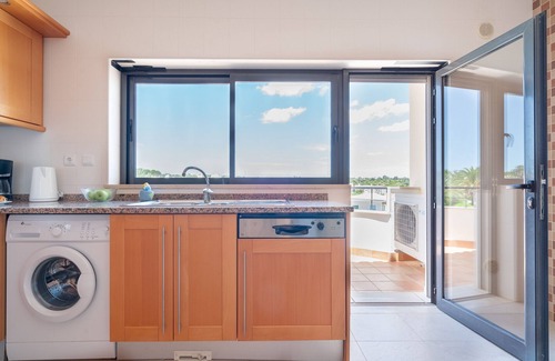 Porto de Mos Apartamento | Lagos Ocean View 3 With Pool by Homing