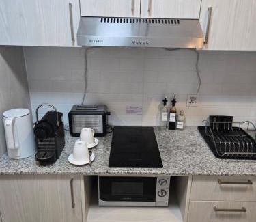 Malabanias Apartamento | LaGrande Residence Jacuzzi & Shower 10th FLR Unit