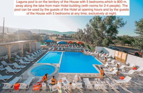 Bazaleti Hotel | Laguna Beach Club Bazaleti Lake
