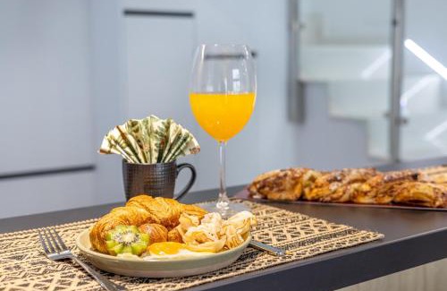 Los Balcones Villa | Laguna Beach Villa Flamenco