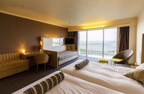 Ginowan Complejo | Laguna Garden Hotel
