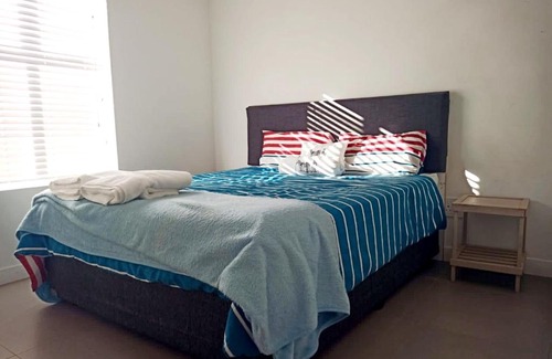 Mykonos Apartamento | Laguna Hills