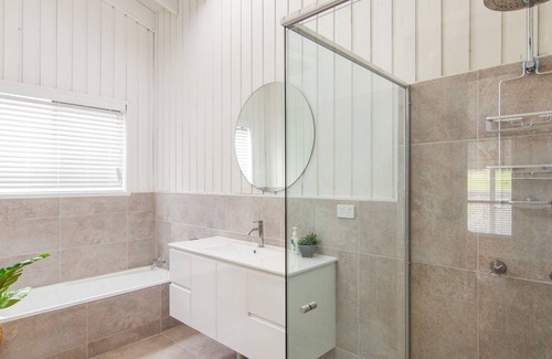 Green Point Casa | Laguna house just 100 metres from Wallis lake