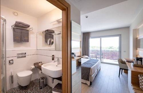 Bibione Pineda Casa | Hotel Laguna Park - Sencillo Luminosa