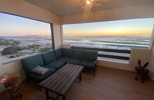 Laguna Shores Condominio | Laguna Shores- 4 Bed/4Bath Beachfront Condo