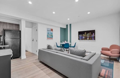 West Avenue Apartamento | Laguna Suite Resort & Parking Passes Available