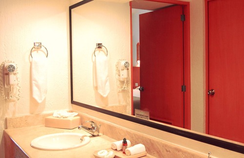 Zona Hotelera Hotel | Laguna Suites Golf & Spa
