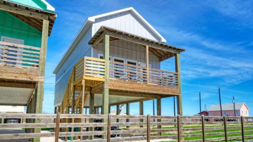Flour Bluff Casa | Laguna Village Escape 2 Home Buyout Waterfront