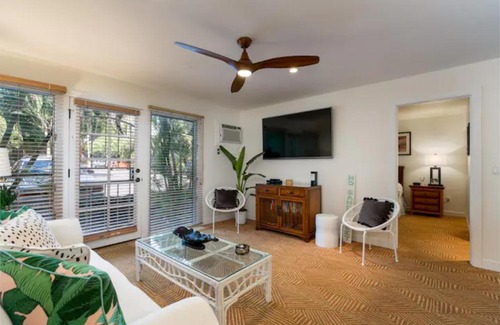 Historic Lahaina Front Street Apartamento | Lahaina-2bd/2bath at Aina Nalu next to Pool