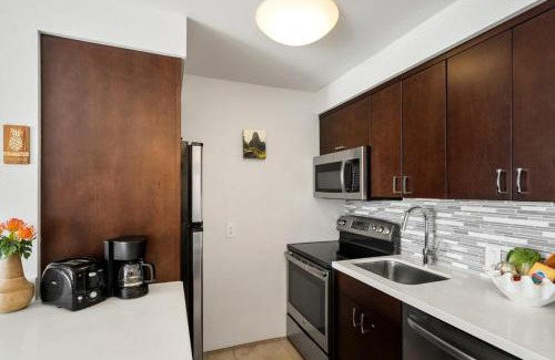 Historic Lahaina Front Street Apartamento | Lahaina Shores 418 · LS 418 Studio Near Beach, Pool & Relaxing H