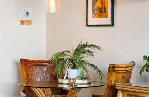Historic Lahaina Front Street Apartamento | Lahaina Shores 507 · LS 507 West Maui Studio with Stunning Ocean