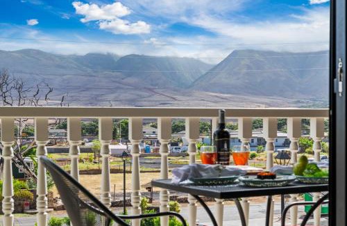 Historic Lahaina Front Street Casa | Lahaina Shores Beach Resort 206