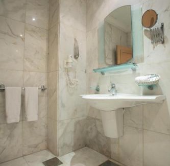Ras Beirut Hotel | Lahoya Homes