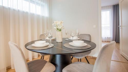 Old Town Apartamento | Lai Old Town Apartment with Sauna and Terrace