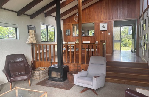 Waikawa Beach Casa | Laid Back Beach House