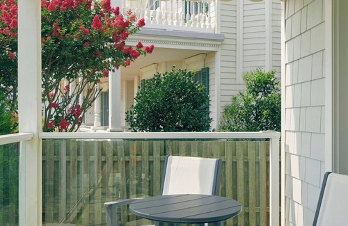 Cape May Casa | Laid-Back Luxury – Heated Pool, Beach Access & Steps to the Shore
