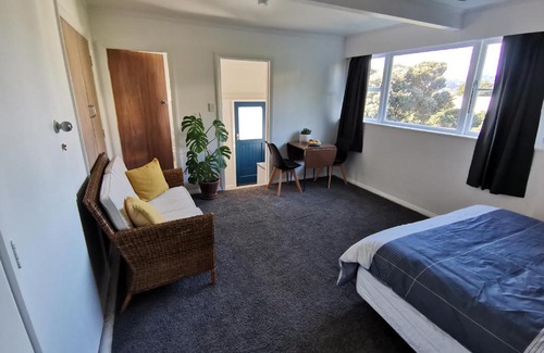 Lyall Bay Apartamento | Laid-back Lyall self contained studio