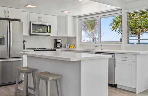 Laie Cabaña | Laie Cottage by the Sea Waterfront/On the Beach - Eco Friendly Sustainable Home