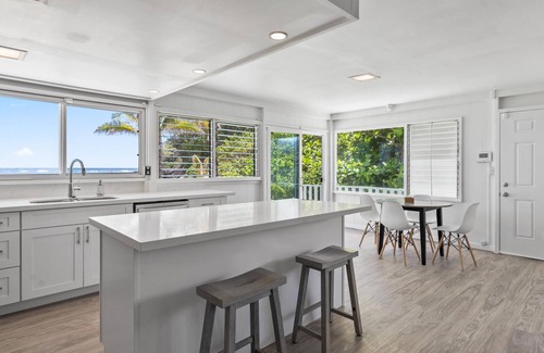 Laie Cabaña | Laie Cottage by the Sea Waterfront/On the Beach - Eco Friendly Sustainable Home