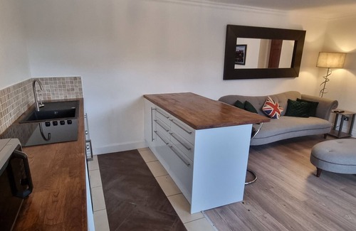 Saltcoats Cabaña | Laighdykes Guest Cottage, Saltcoats