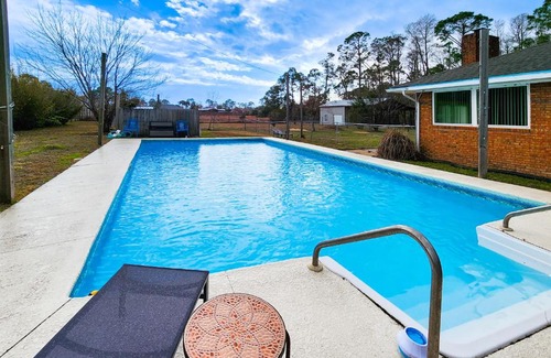 Thomas Drive Casa | Laird Lagoon