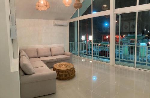 Downtown Hat Yai Hotel | LAIWAII HOME